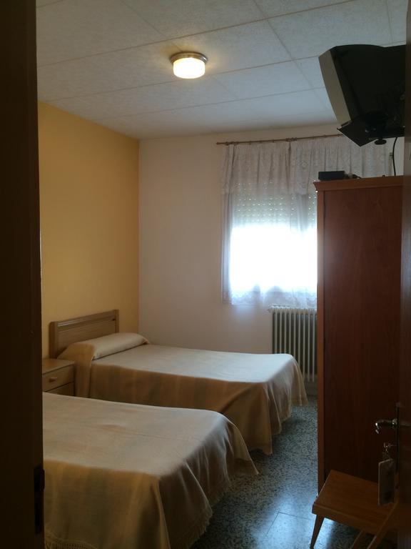 Hostal Terraferma Algerri Extérieur photo